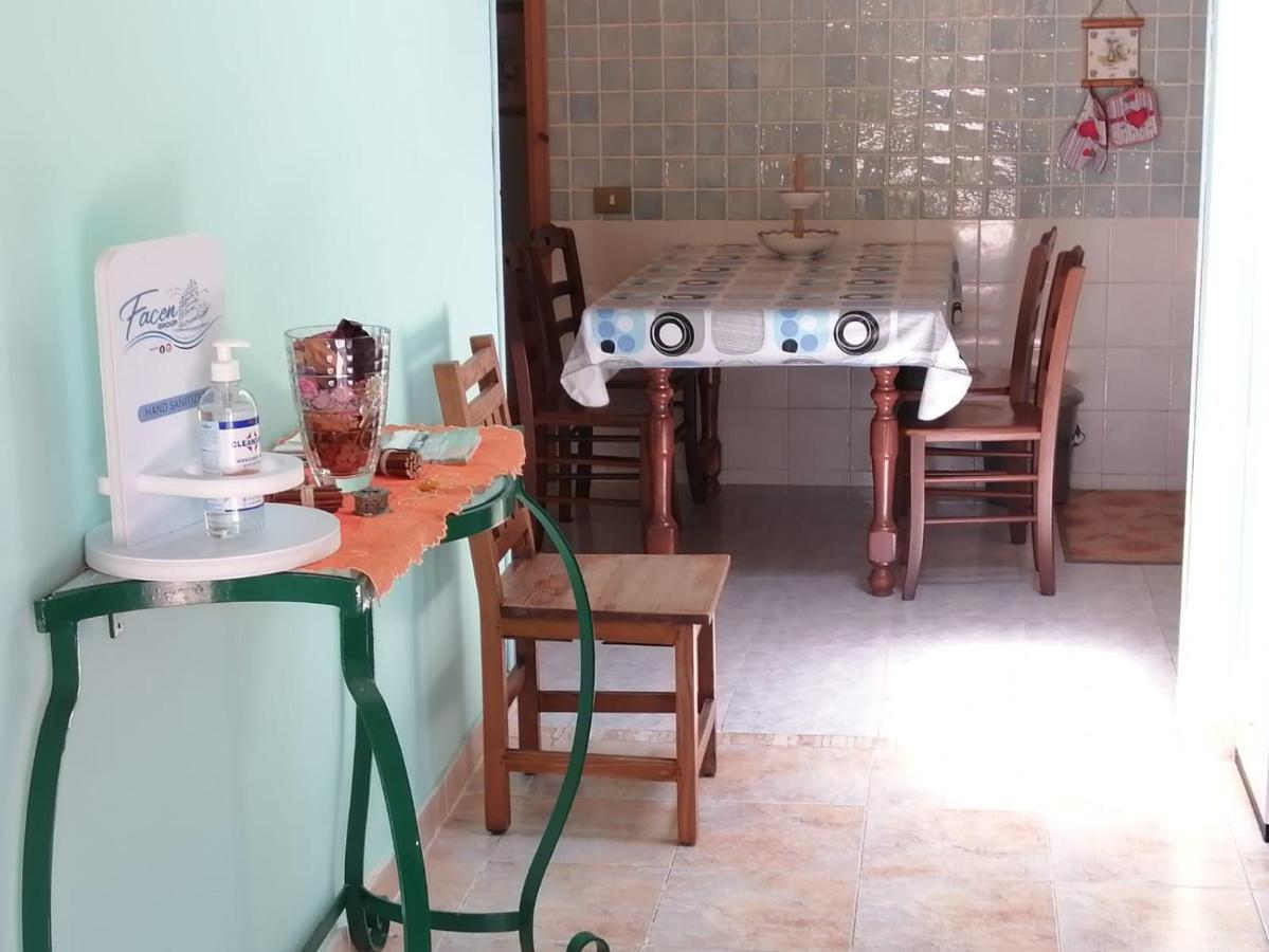 Villa Facen Gardelades Bagian luar foto